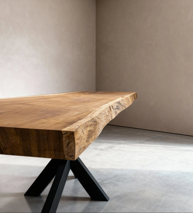 Boomstam eettafel Iroko 300 x 95 cm, foto 2