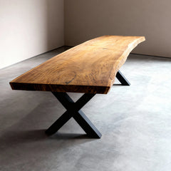 Boomstam eettafel van Tali hout, 390 x 110 cm, blad uit één stuk massief hout